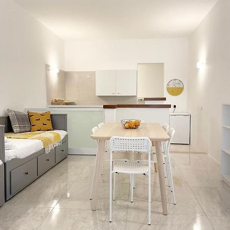 Entire Central Valletta Home Экстерьер фото